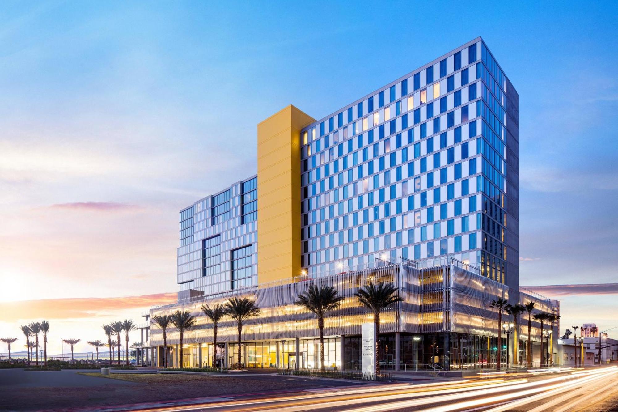 Springhill Suites By Marriott San Diego Downtown/Bayfront Exterior foto
